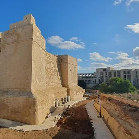 Seaside Comfort In Marsascala, 2br With Balcony By 360 Estates Apartament *