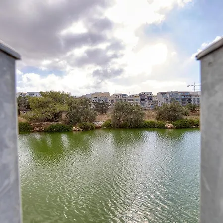 Seaside Comfort In Marsascala, 2br With Balcony By 360 Estates Apartament Tas-Sienja