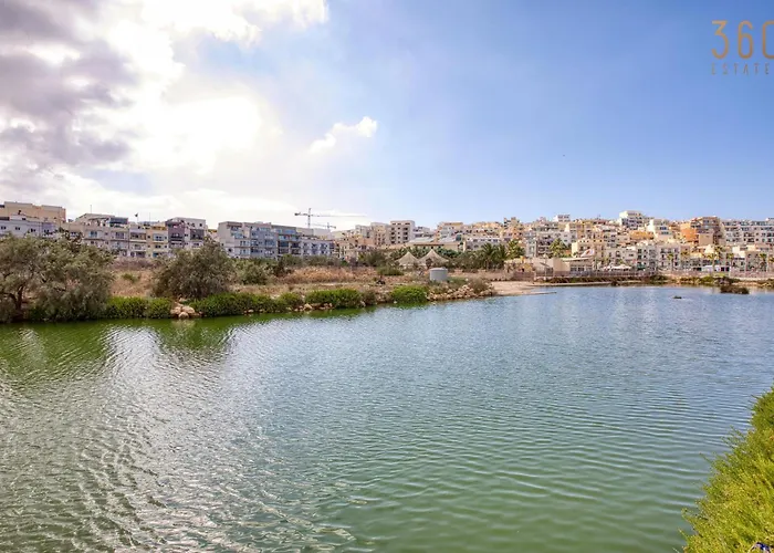 Seaside Comfort In Marsascala, 2br With Balcony By 360 Estates * Tas-Sienja