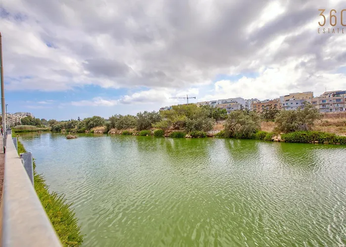 Seaside Comfort In Marsascala, 2br With Balcony By 360 Estates *