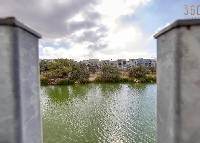 Seaside Comfort In Marsascala, 2br With Balcony By 360 Estates Apartment Tas-Sienja